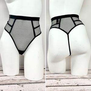 NIP Victoria’s Secret Small Fishnet High Waist G-string Panty Goth Vamp Panties